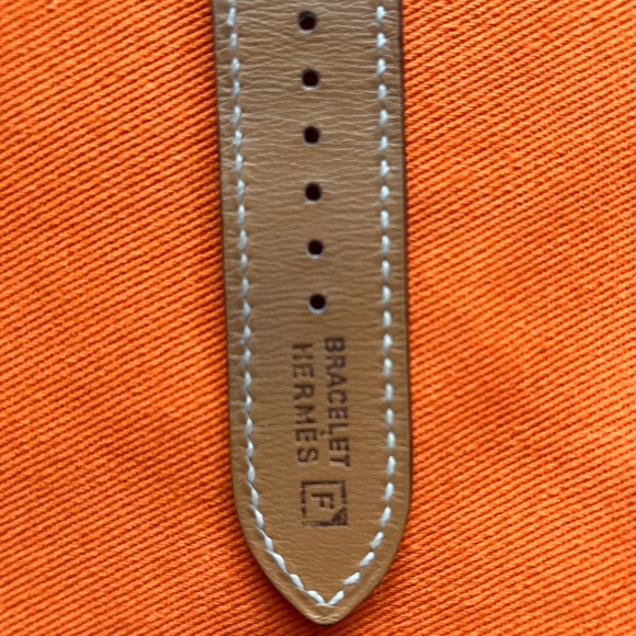 HERMÈS LARGE HEURE H WATCH - Picture 7 of 10
